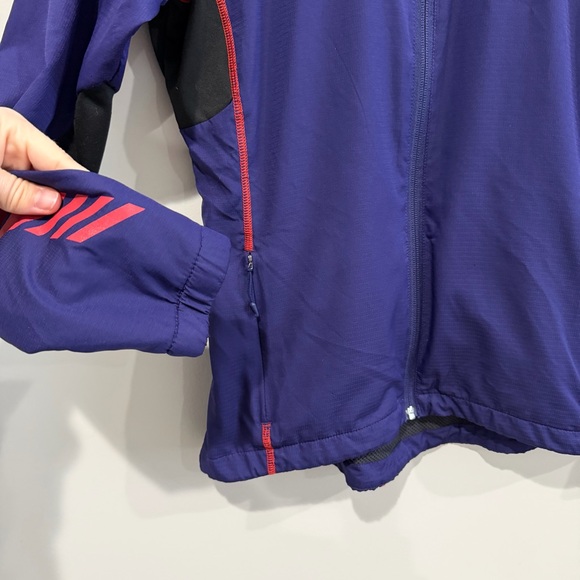 HELLY HANSEN Purple Training Windbreaker Lightweight Active Women’s Size Medium - Picture 3 of 11